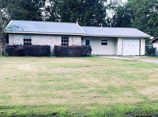 1301 Donna Dr, Redfield, AR 72132