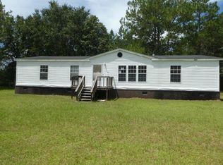 65 Dove Dr, Jesup, GA 31546