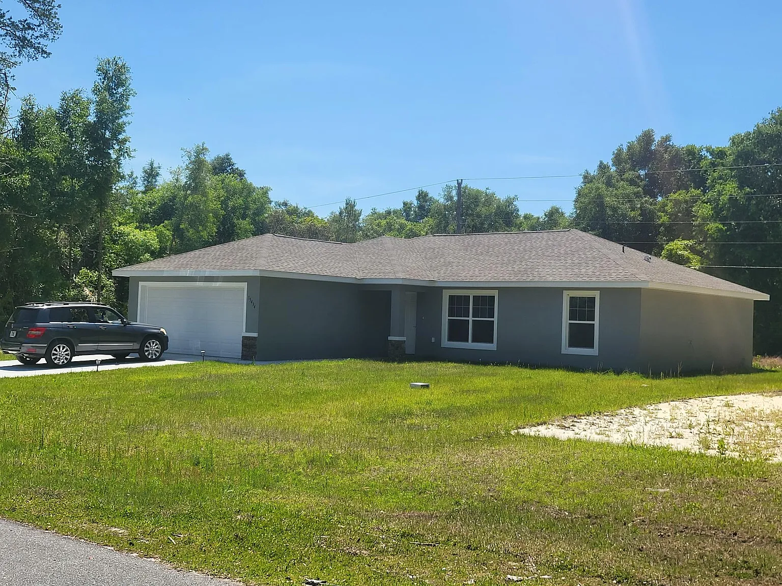 3 bed, 1399 sqft, $1,700 — Photo 1
