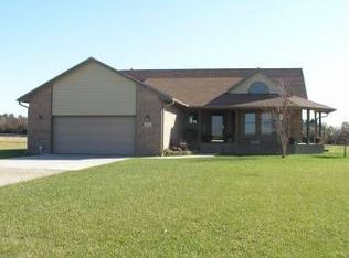 11311 E Calais Ct, Wichita, KS 67210