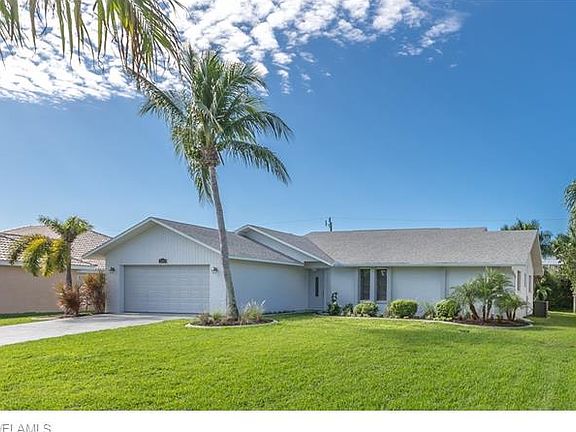 2nd image of 5404 SW 25th Pl