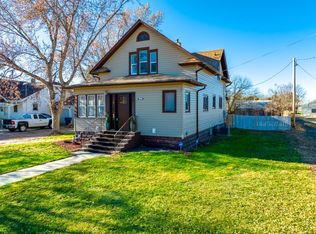 424 Walnut St, Sutherland, NE 69165