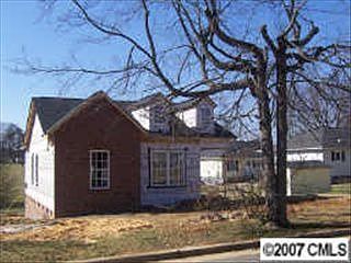 2nd image of 205 Pleasant St