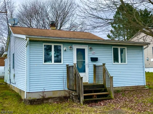 39 Mabie St, Franklin Boro, NJ 07416
