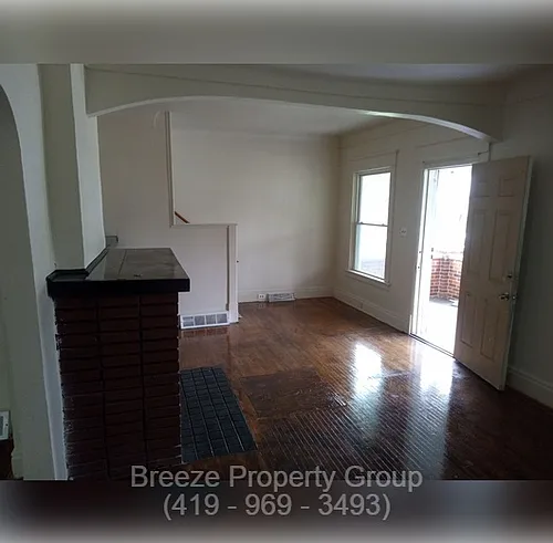 713 Orchard St Photo 1