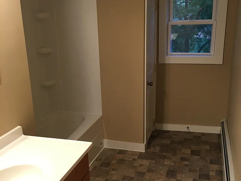 32 Saint Anthony St #32 — Photo 6