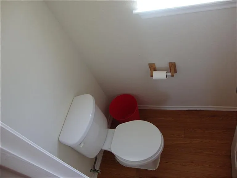 22818 Brafferton Ln — Photo 15