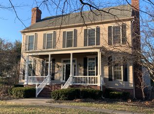 200 Forest Knoll Ct, Fishers, IN 46037