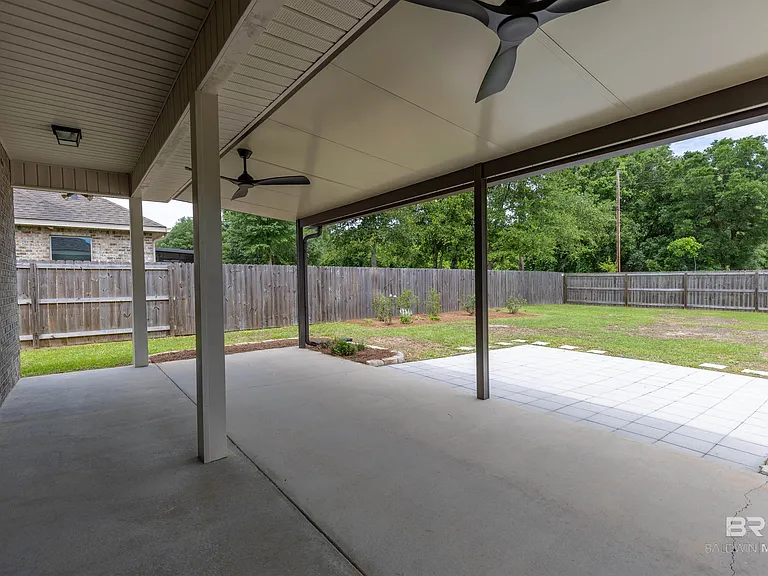 660 Turquoise Dr — Photo 4