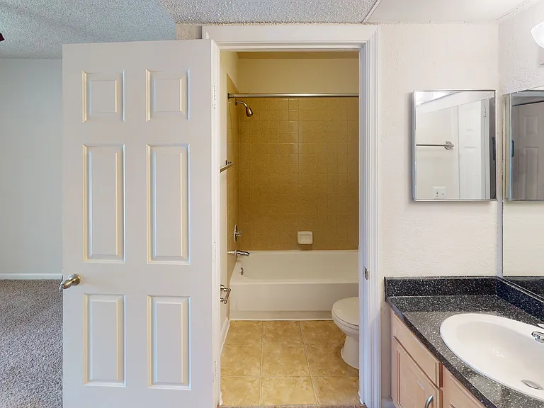 Altamira Place Apartment Homes — Photo 67
