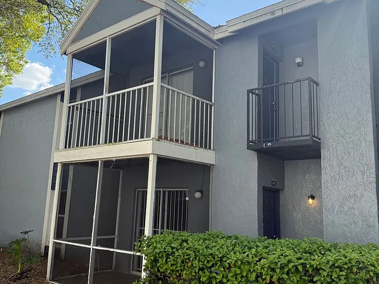 3827 Bay Club Cir #103 — Photo 2