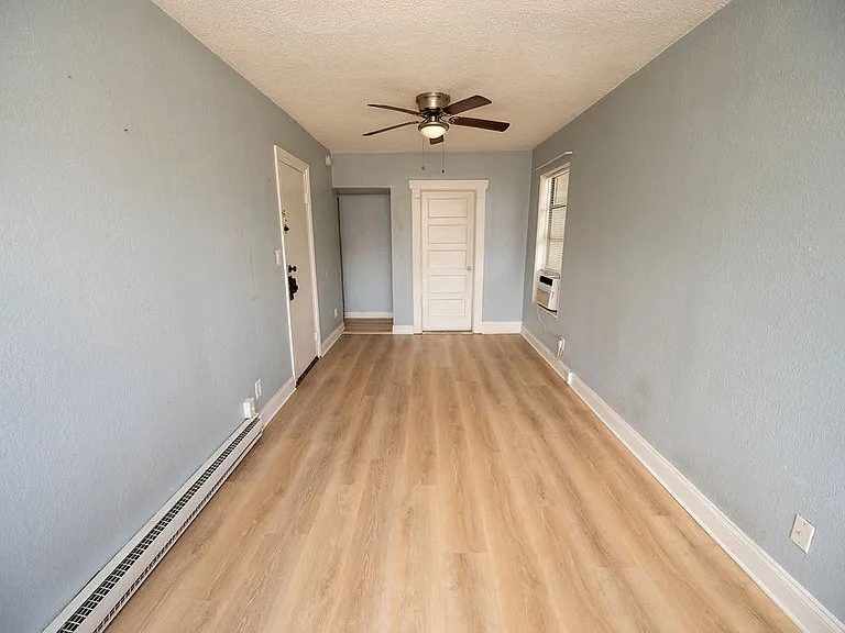 306 Taylor Ave #B — Photo 7