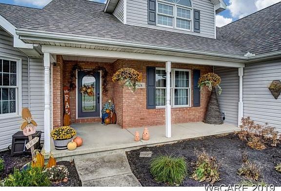 2nd image of 624 Gardenview Cir