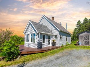 6176 Highway 207, Seaforth, NS B0J 1N0