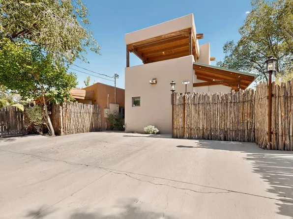 1600 Quapaw St #A & B, Santa Fe, NM 87505