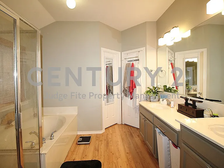 4228 Boulder Park Dr — Photo 10