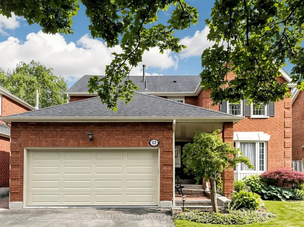 12 Maplewood Dr, Whitby, ON L1N 7A5
