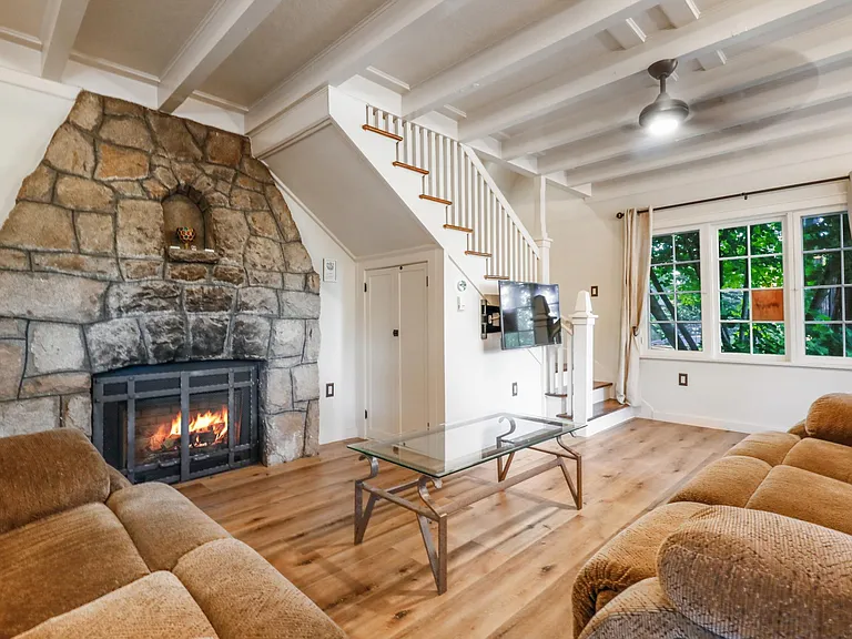 28101 Lakes Edge Rd — Photo 13
