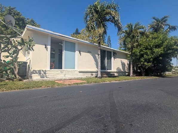 5031 SW 34th St, Davie, FL 33314