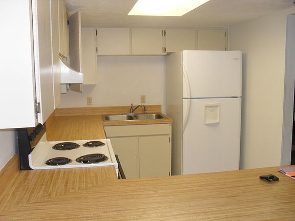 5th image of 8740 Lantana Ct #8740