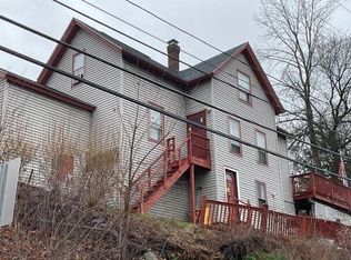 5 E Prospect St, Erving, MA 01344