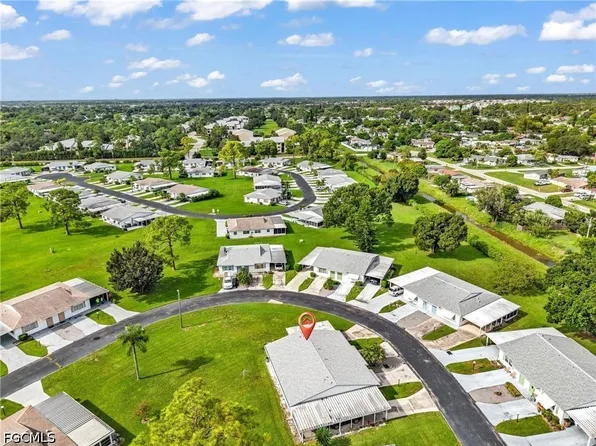 30 Desert Candle Cir, Lehigh Acres, FL 33936