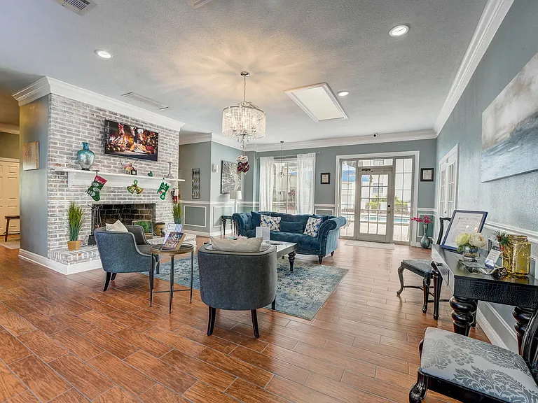 The Flats at Seminole Heights — Photo 19