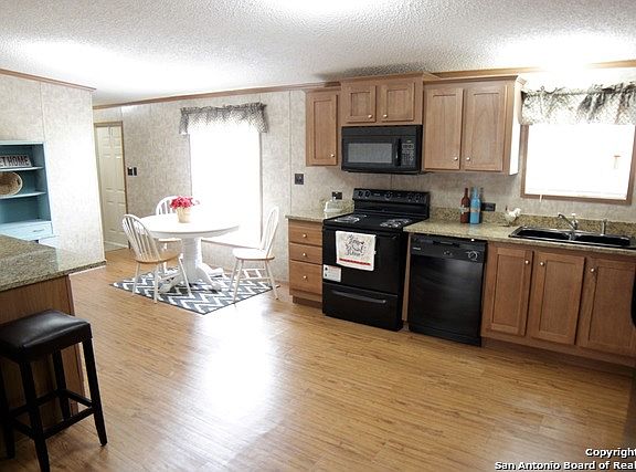 5th image of 2203 County Road 357