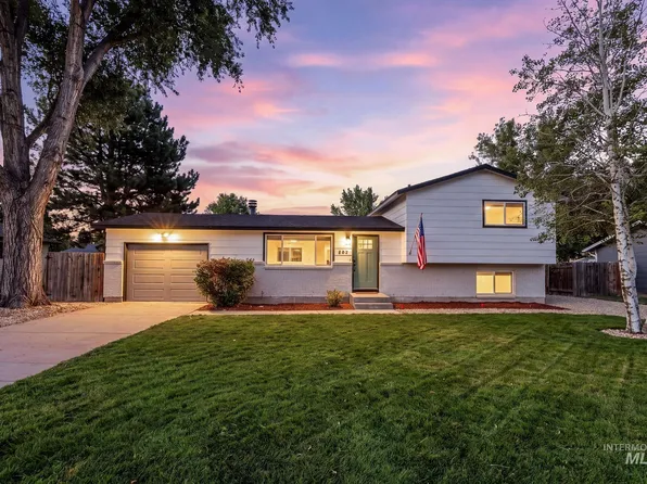 505 Samarra Dr, Mountain Home, ID 83647
