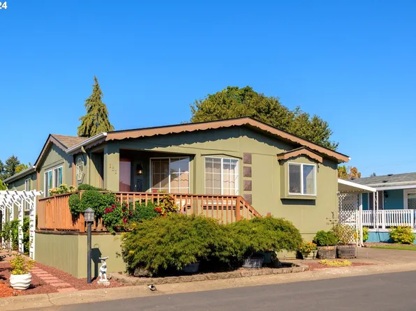 1800 Lakewood Ct Space 151, Eugene, OR 97402