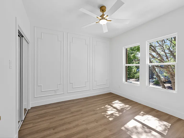 1301 Townsend Ave #4 — Photo 15