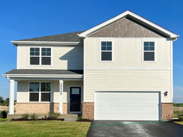 2381 Tahoe Ln, Pingree Grove, IL 60140
