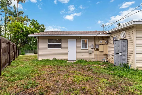 3036 48th Avenue Dr W Photo 1