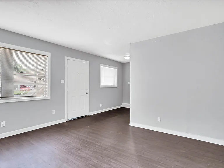 5534 Eskridge St — Photo 12
