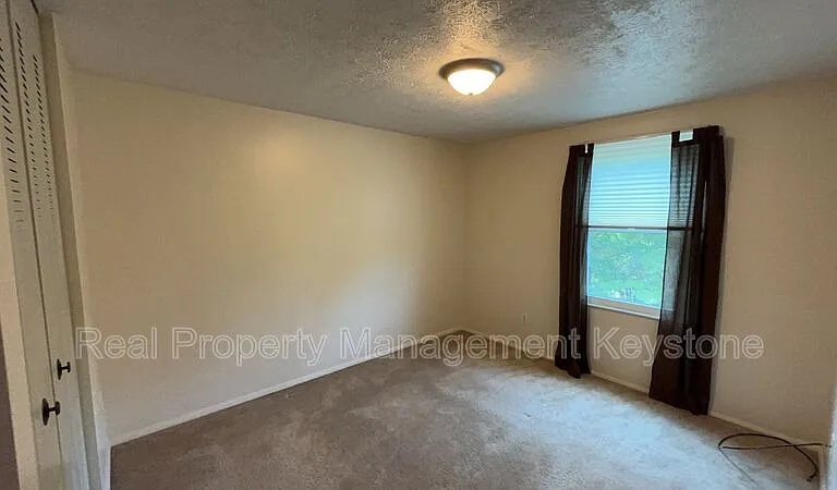 176 W Russets Cir — Photo 13
