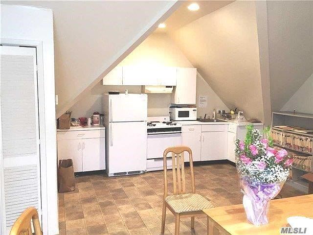 1st image of 6004 Marathon Pkwy #1