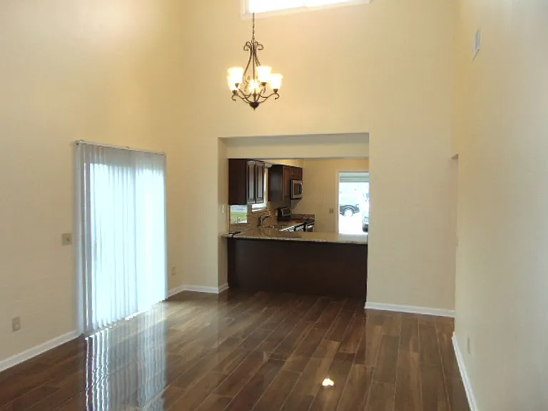 1319 Calabria Rd — Photo 16