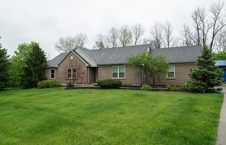 1st image of 373 Lauren Ln