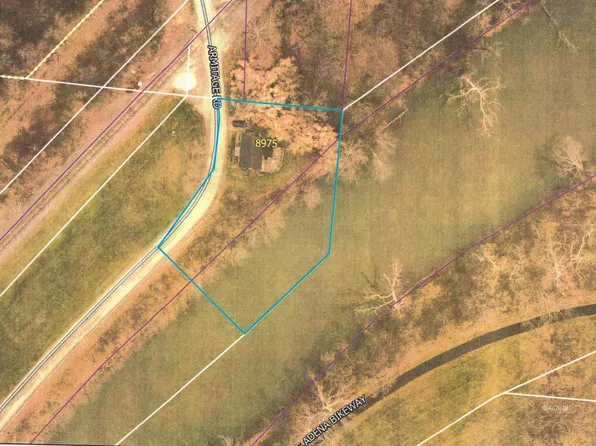 8975 Armitage Rd, Athens, OH 45701