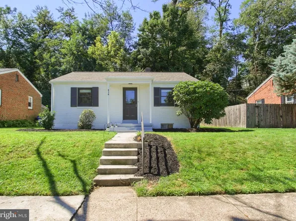 414 Hillside Rd, New Cumberland, PA 17070