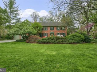 1328 Valley Rd, Lancaster, PA 17603