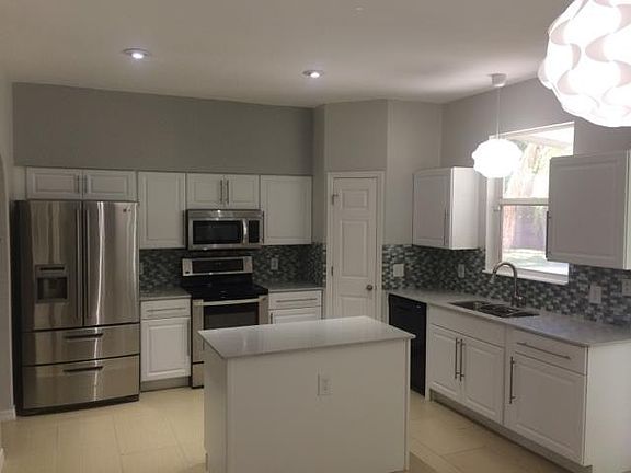 2nd image of 1600 Dartmouth Dr