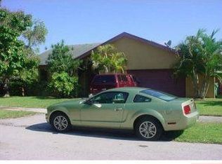 13745 SW 107th Ter, Miami, FL 33186