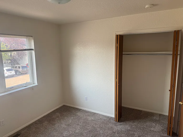 1501 Boswell Ct — Photo 6