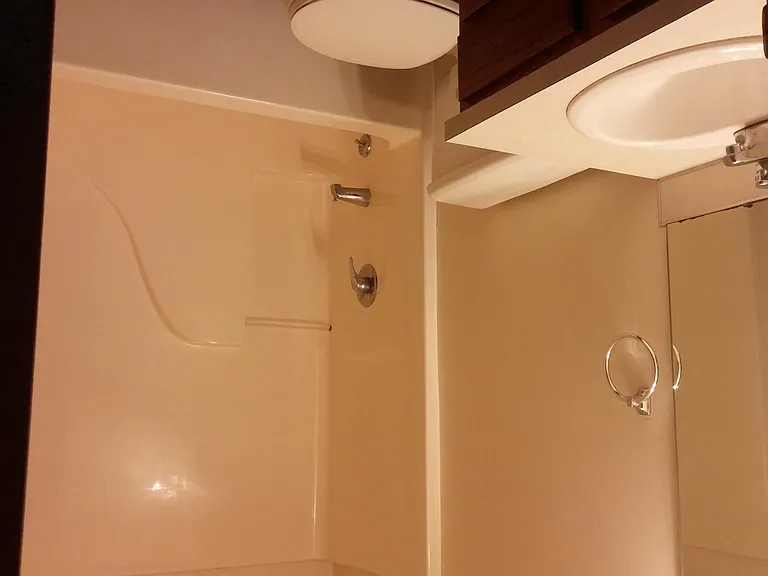 upper bath