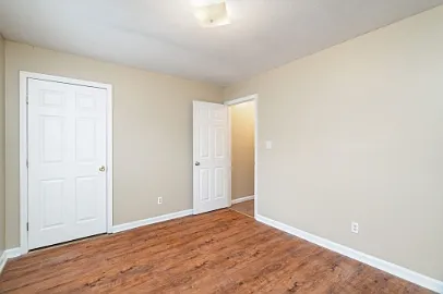422 Cedar Ave #B — Photo 13