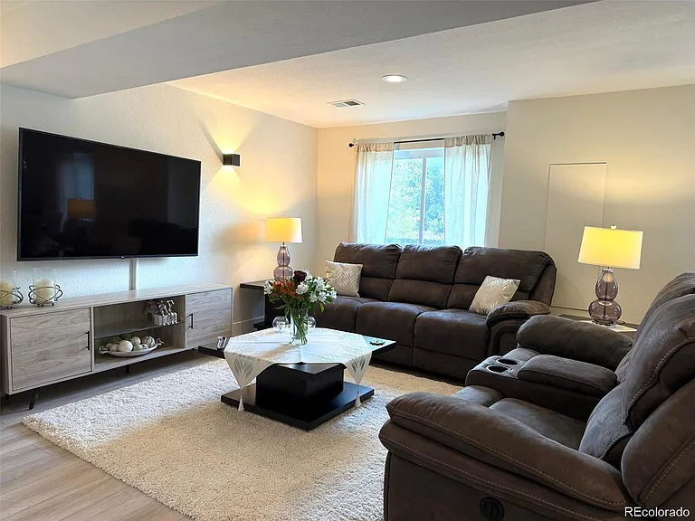 19917 E Crestline Pl — Photo 13