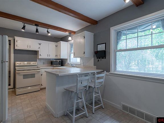 2nd image of 1116 Highland Ave