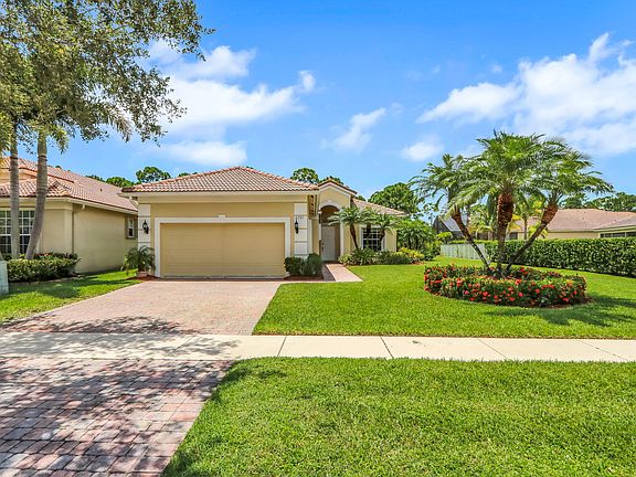 2nd image of 6791 SE Twin Oaks Cir