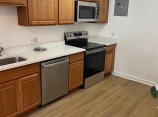 675 Washington St #1F, Brookline, MA 02446